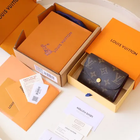 ルイヴィトン 折り財布
