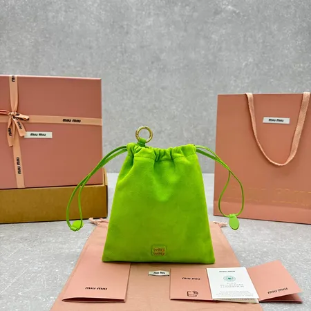 ミュウミュウ キーケース