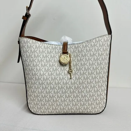 マイケルコース キーケース