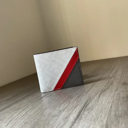 フェンディ 折り財布