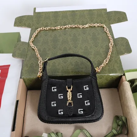 グッチ キーケース