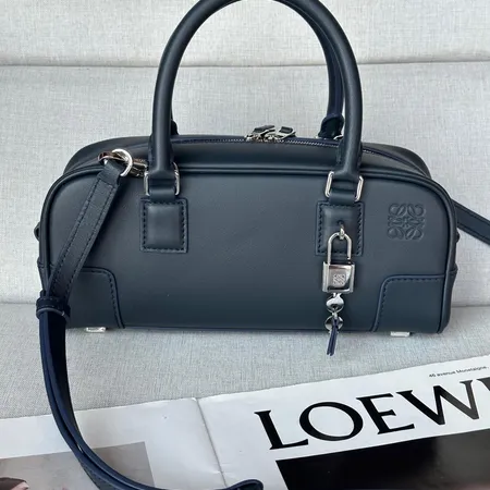 ロエベ キーケース