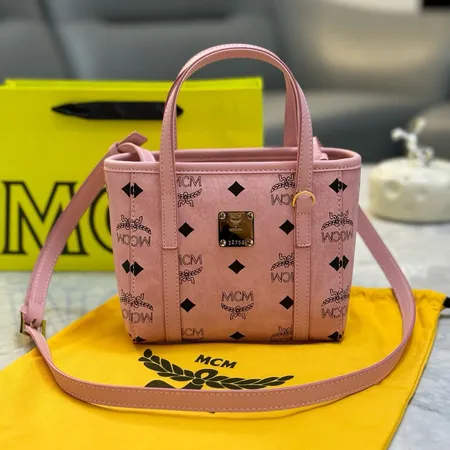 エムシーエム キーケース