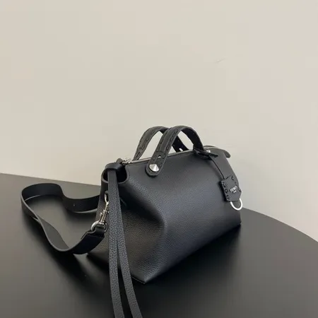 フェンディ キーケース