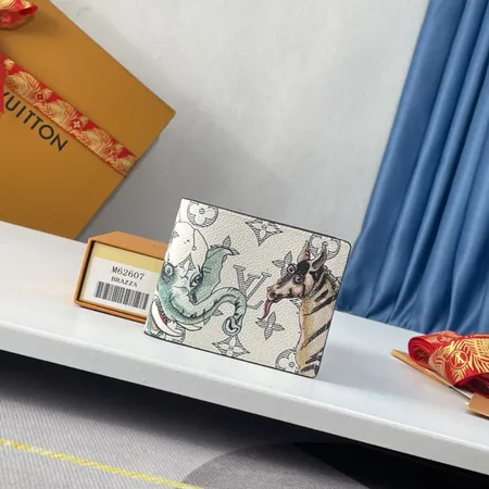 ルイヴィトン 折り財布