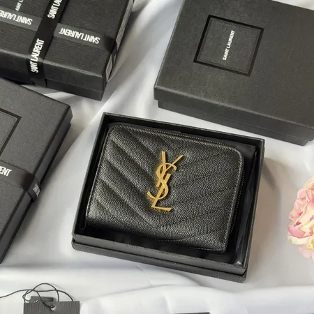 イブサンローラン 折り財布