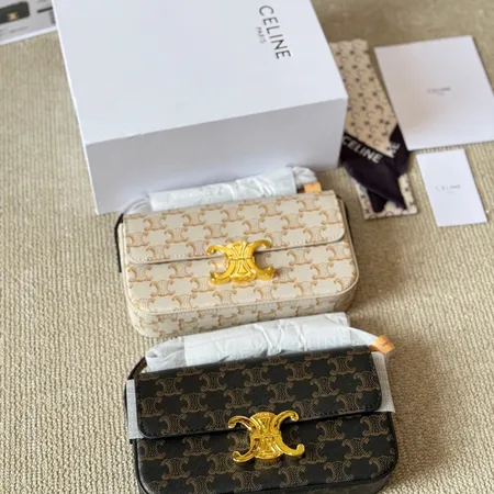 セリーヌ キーケース