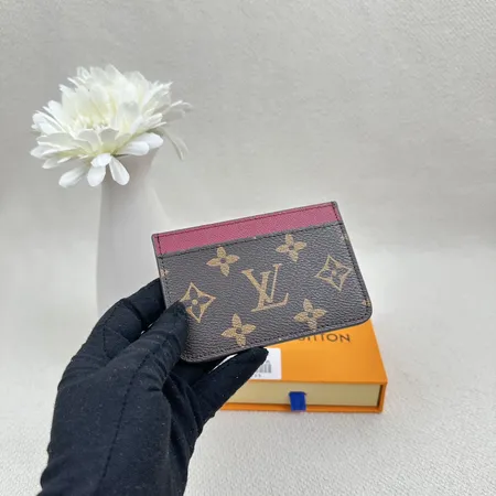 ルイヴィトン 名刺入れ