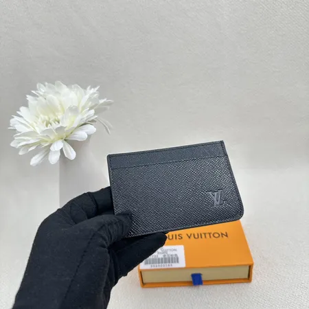 ルイヴィトン 名刺入れ