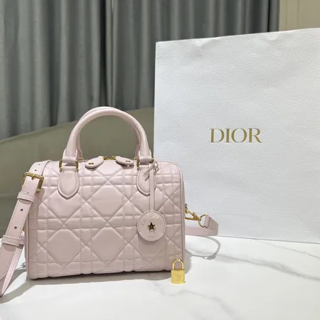 ディオール キーケース