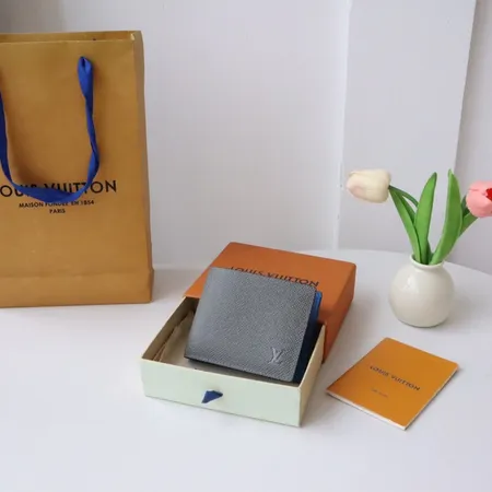 ルイヴィトン 折り財布