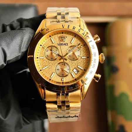 ヴェルサーチ 腕時計