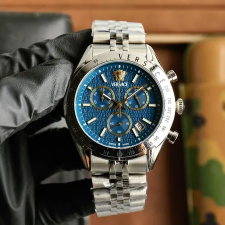 ヴェルサーチ 腕時計