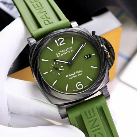 オフィチーネ パネライ 腕時計