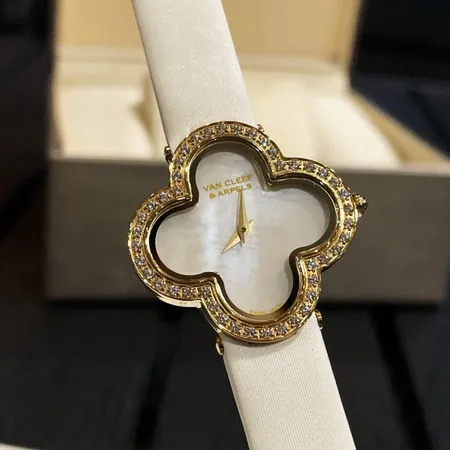 ヴァン クリーフ＆アーペル 腕時計