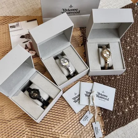 ヴィヴィアン・ウエストウッド 腕時計