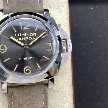 オフィチーネ パネライ 腕時計