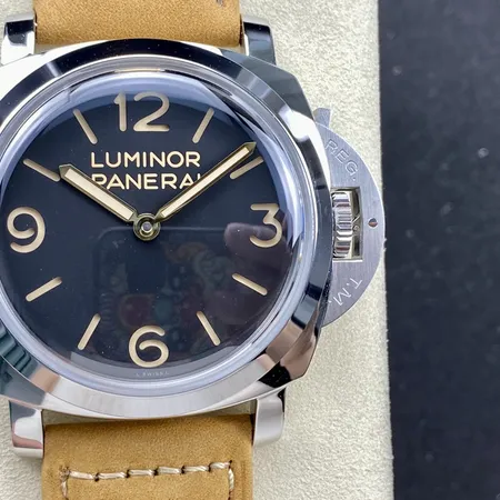 オフィチーネ パネライ 腕時計