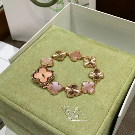 ヴァン クリーフ＆アーペル 腕時計