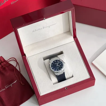 フェラガモ 腕時計