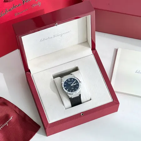 フェラガモ 腕時計