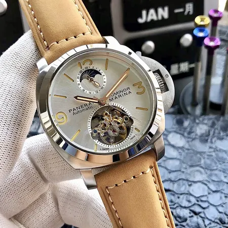 オフィチーネ パネライ 腕時計