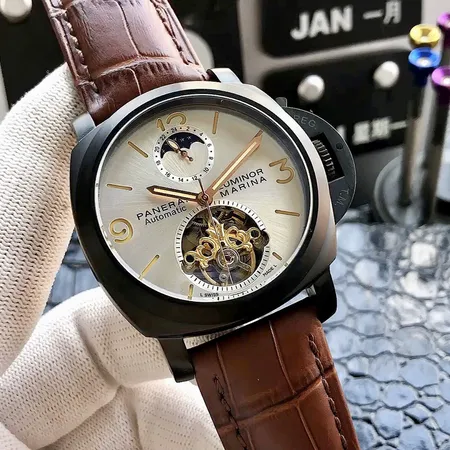 オフィチーネ パネライ 腕時計