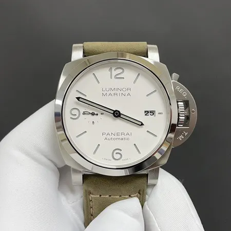 オフィチーネ パネライ 腕時計