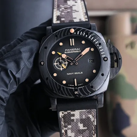 オフィチーネ パネライ 腕時計