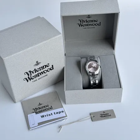 ヴィヴィアン・ウエストウッド 腕時計