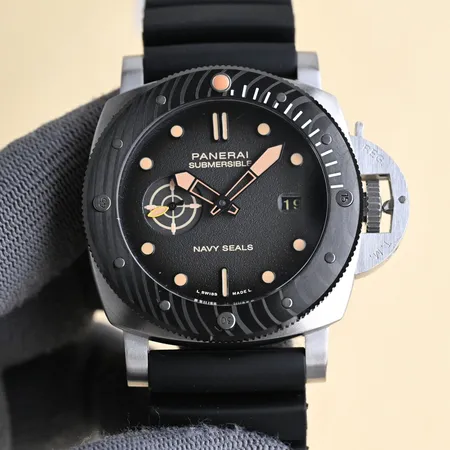 オフィチーネ パネライ 腕時計