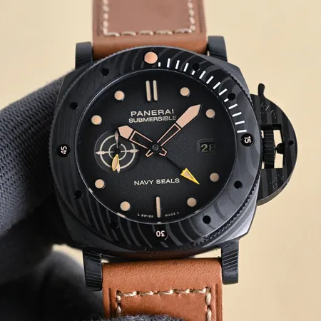 オフィチーネ パネライ 腕時計