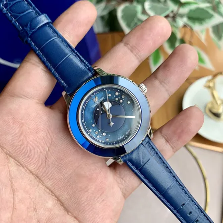 スワロフスキー 腕時計