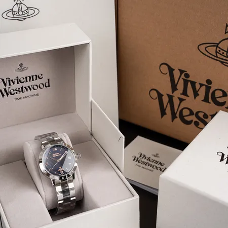 ヴィヴィアン・ウエストウッド 腕時計