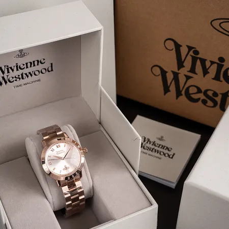 ヴィヴィアン・ウエストウッド 腕時計