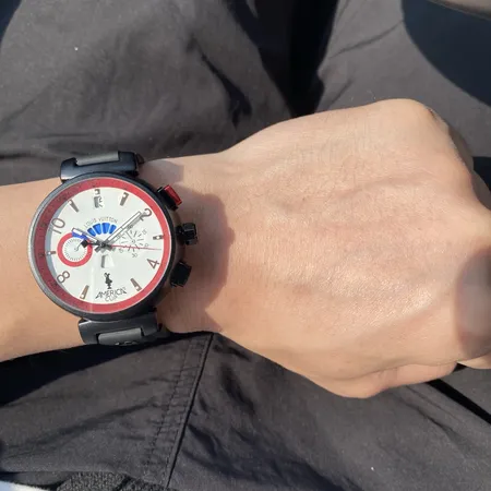 ルイヴィトン 腕時計