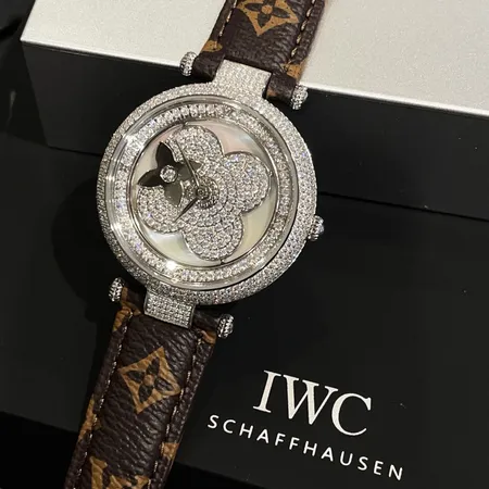 ルイヴィトン 腕時計