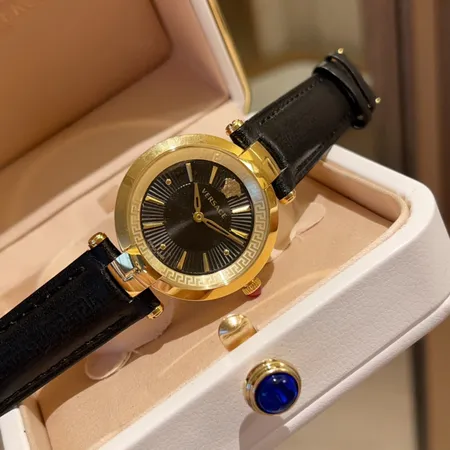 ヴェルサーチ 腕時計