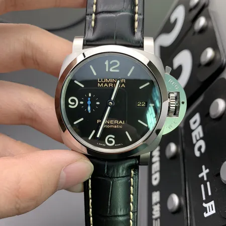 オフィチーネ パネライ 腕時計