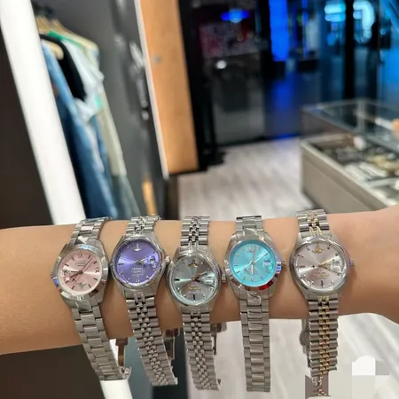 ヴィヴィアン・ウエストウッド 腕時計