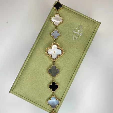 ヴァン クリーフ＆アーペル 腕時計