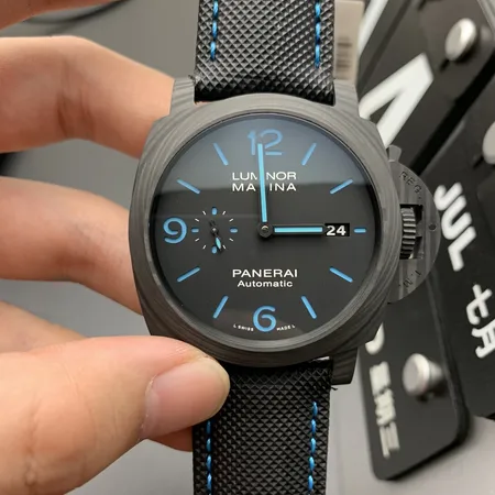 オフィチーネ パネライ 腕時計