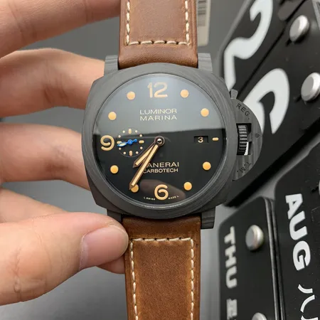 オフィチーネ パネライ 腕時計