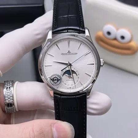 ジェー・ルクルト 腕時計