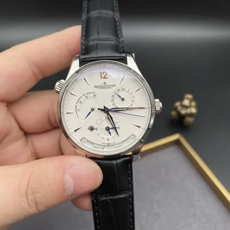 ジェー・ルクルト 腕時計