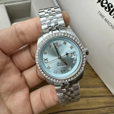 ヴィヴィアン・ウエストウッド 腕時計