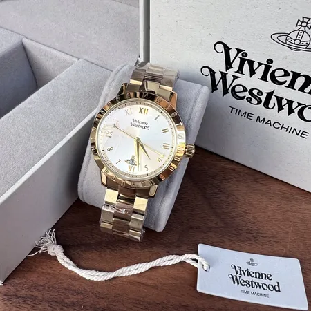 ヴィヴィアン・ウエストウッド 腕時計