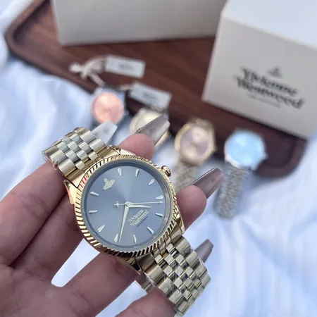 ヴィヴィアン・ウエストウッド 腕時計