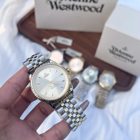 ヴィヴィアン・ウエストウッド 腕時計