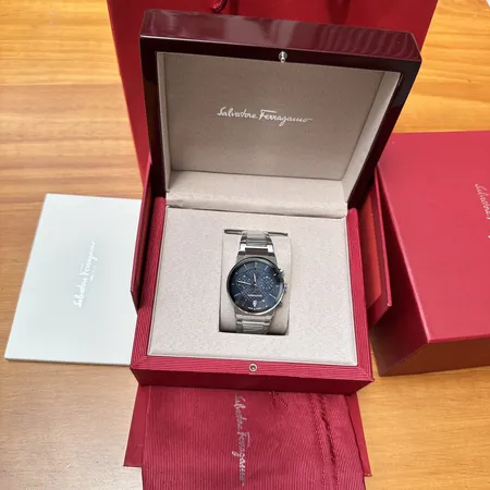 フェラガモ 腕時計